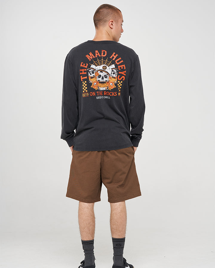 On The Rocks Skull Sailor Fish - đánh giá và giá Streetwear Brand Hoodies