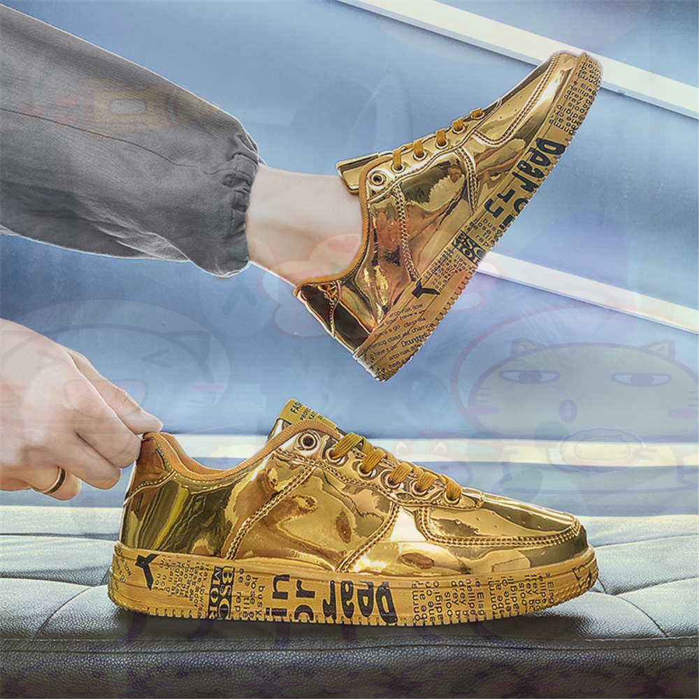 Round Foot Size 45 Sneakers Wh - đánh giá và giá Streetwear Brand Collection